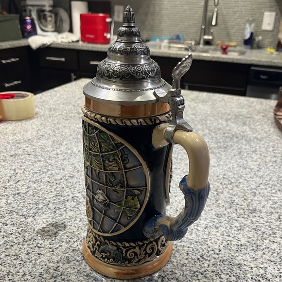 World map globe German stein tankard - Picture 4 of 7